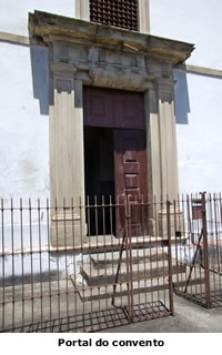 Portal do convento